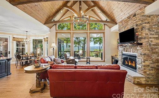 House in Laurel Park, North Carolina, United States 1