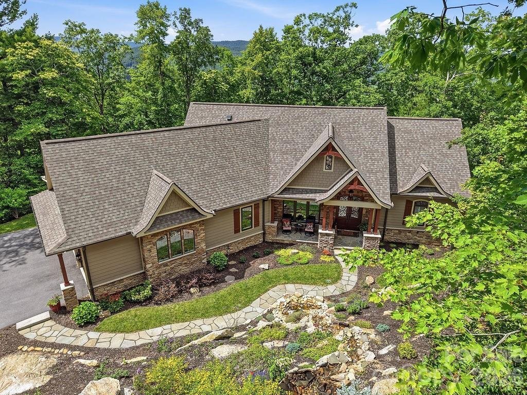 House in Laurel Park, North Carolina, United States 2 - 18303772