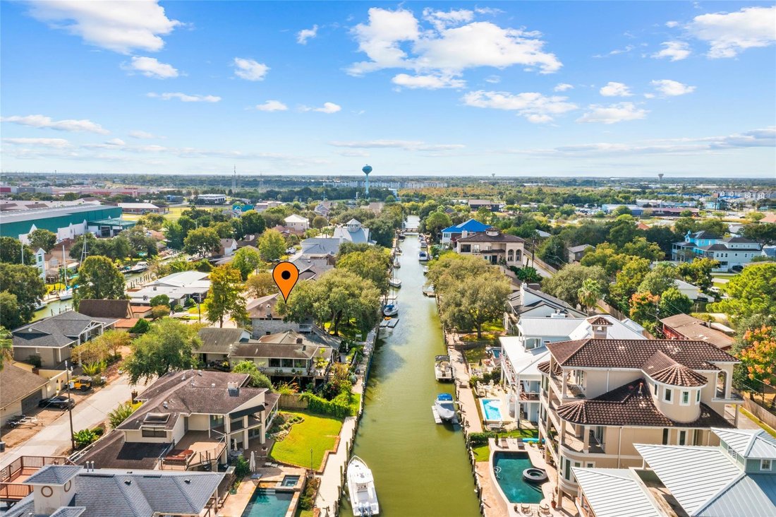 House in Kemah, Texas, United States 3 - 18303714