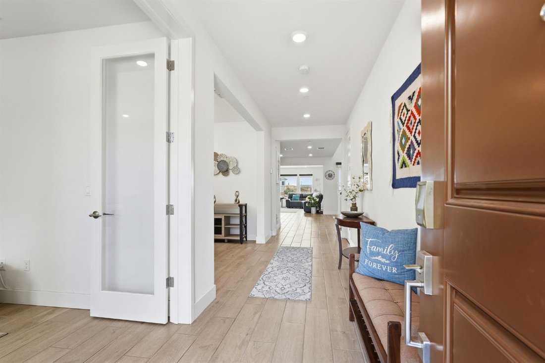 House in Folsom, California, United States 5 - 18303778