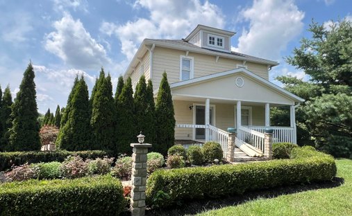 House in Johnstown, Ohio, United States 1