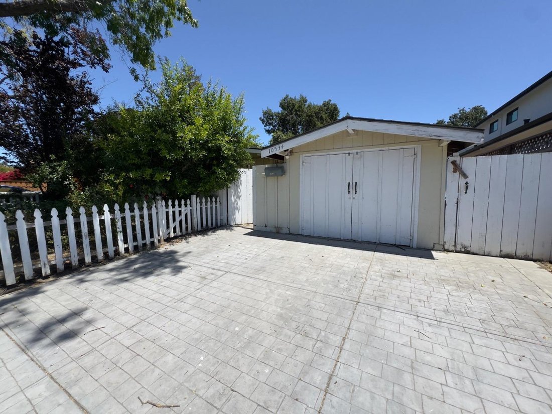 Haus in Cupertino, Kalifornien, Vereinigte Staaten 1 - 18303784