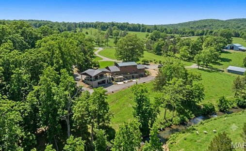 Farm Ranch in Potosi, Missouri, United States 1