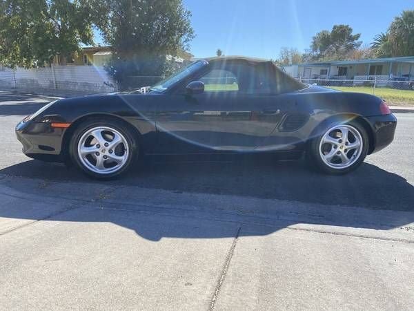 Cabriolet in Glendale, United States 2 - 18303746