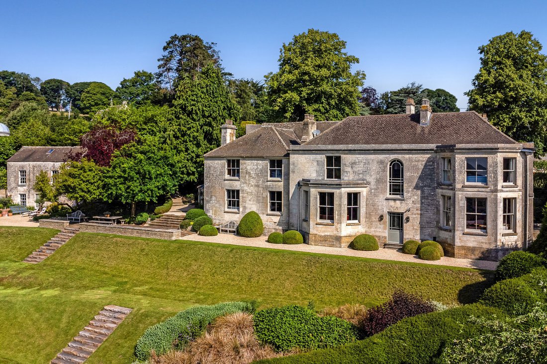 House in Edge, Stroud, England 1 - 18303731