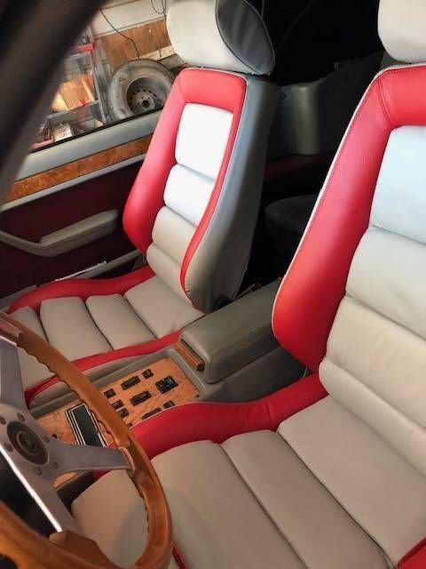 Cabriolet in Glendale, United States 4 - 18303730