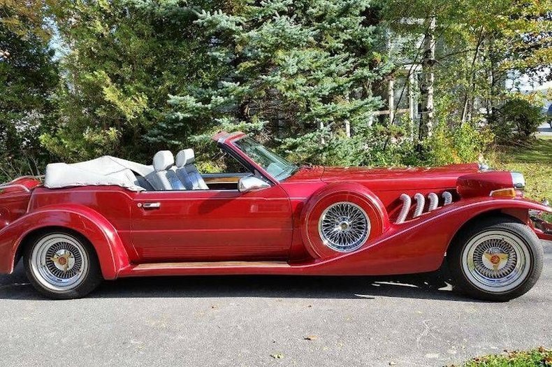Cabriolet in Glendale, United States 1 - 18303730