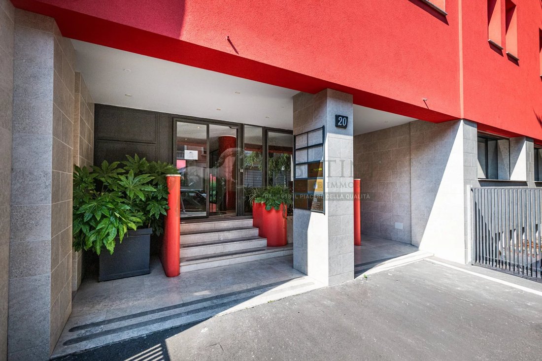 Apartment in Porta Vittoria, Milan, Lombardy 3 - 18303794