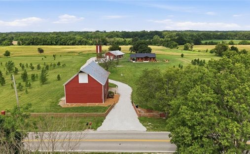 House in Pleasant Hill, Missouri, United States 1