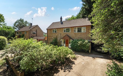 Haus in Mount Hermon, Woking, England 1