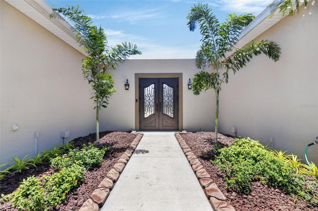 House in Ruskin, Florida, United States 5 - 18303641
