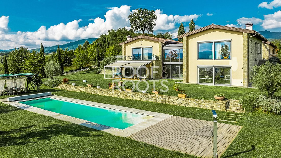 Villa in Scarperia e San Piero, Tuscany, Italy 1 - 18304528