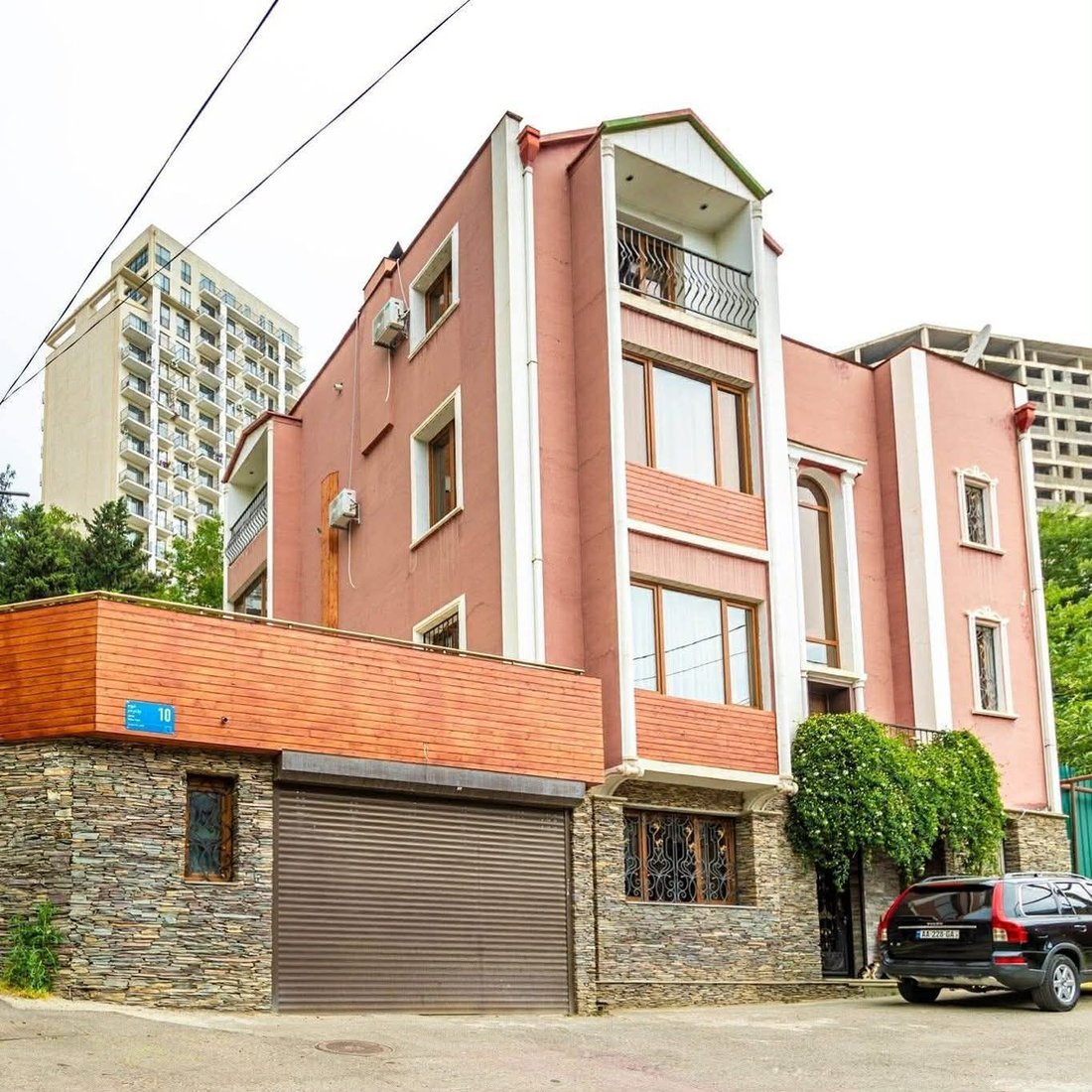 House in Tbilisi, Tbilisi, Georgia 1 - 18304661
