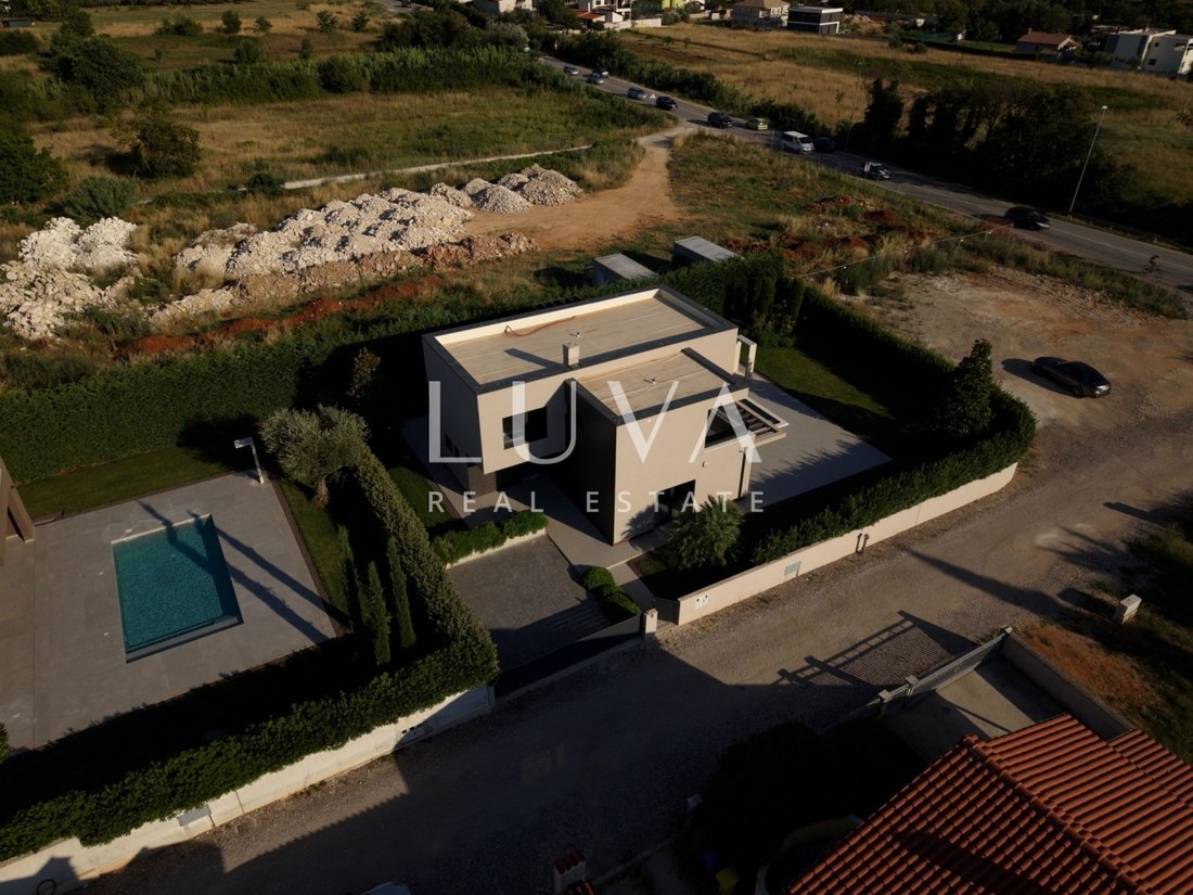 Villa a Grad Pula, Regione istriana, Croazia 3 - 18304282