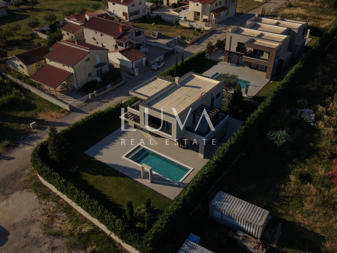 Villa a Grad Pula, Regione istriana, Croazia 2 - 18304282