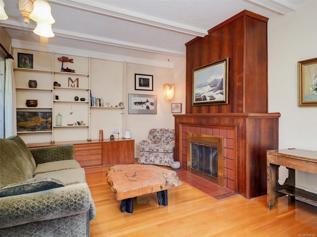Apartment in Victoria, British Columbia, Canada 3 - 18304340