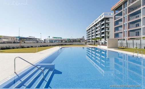 Apartment in Torrevieja, Valencian Community, Spain 1
