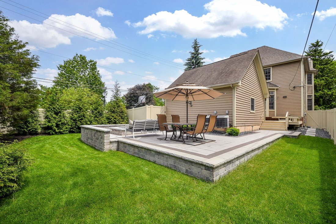 House in Naperville, Illinois, United States 3 - 18304511