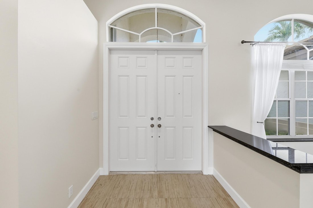 House in Weston, Florida, United States 4 - 18304108