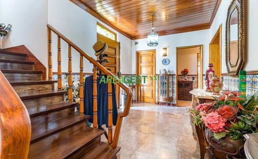 Villa in Alvalade, Lisbon, Portugal 1