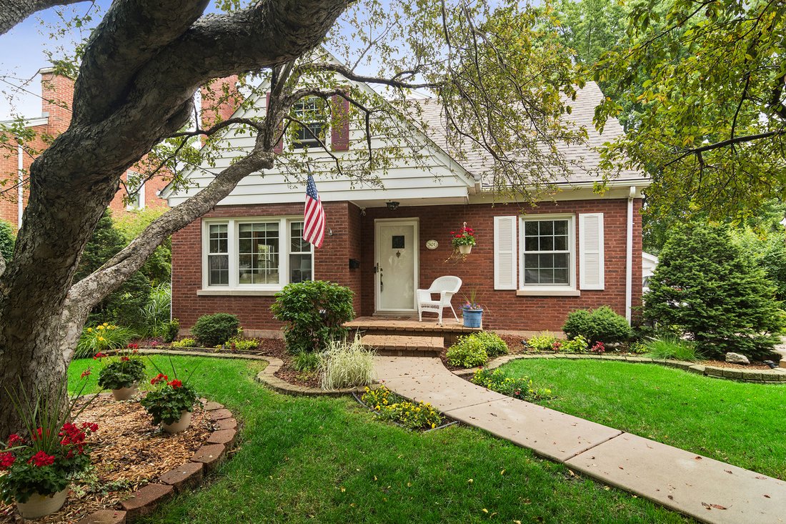 House in Prospect Heights, Illinois, United States 2 - 18304573