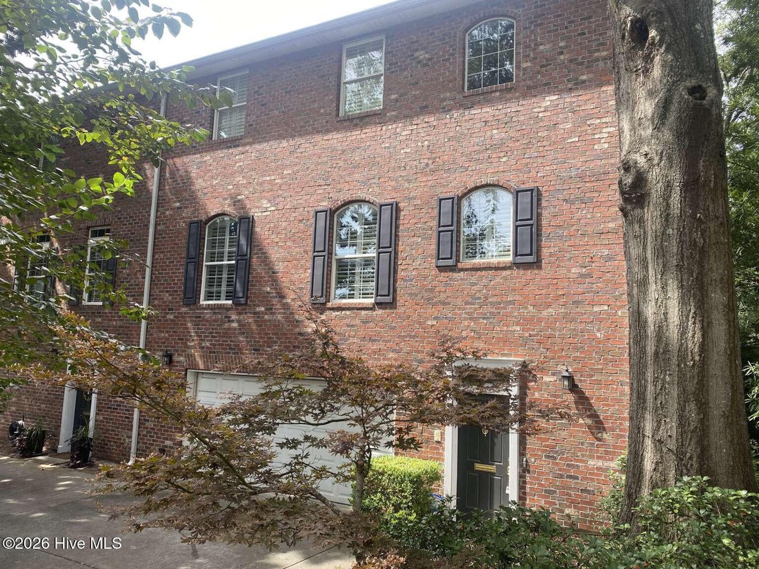 Townhouse in Wilmington, North Carolina, United States 2 - 18215625