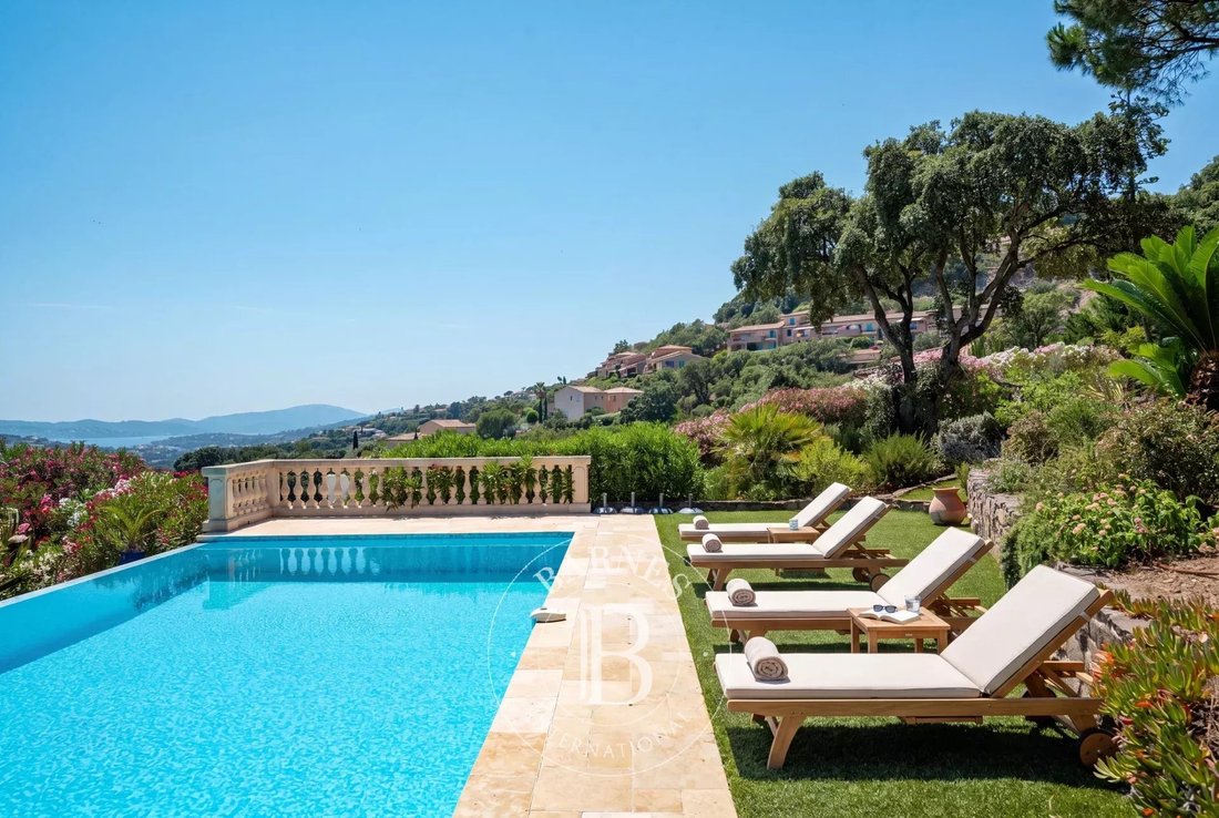 Villa in Nartelle-Noyer-Bellevue-bd des Sardinaux, Sainte-Maxime, France 2 - 11980685