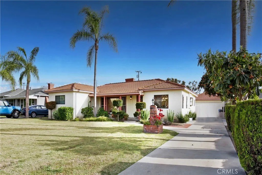 House in Downey, California, United States 3 - 18303895