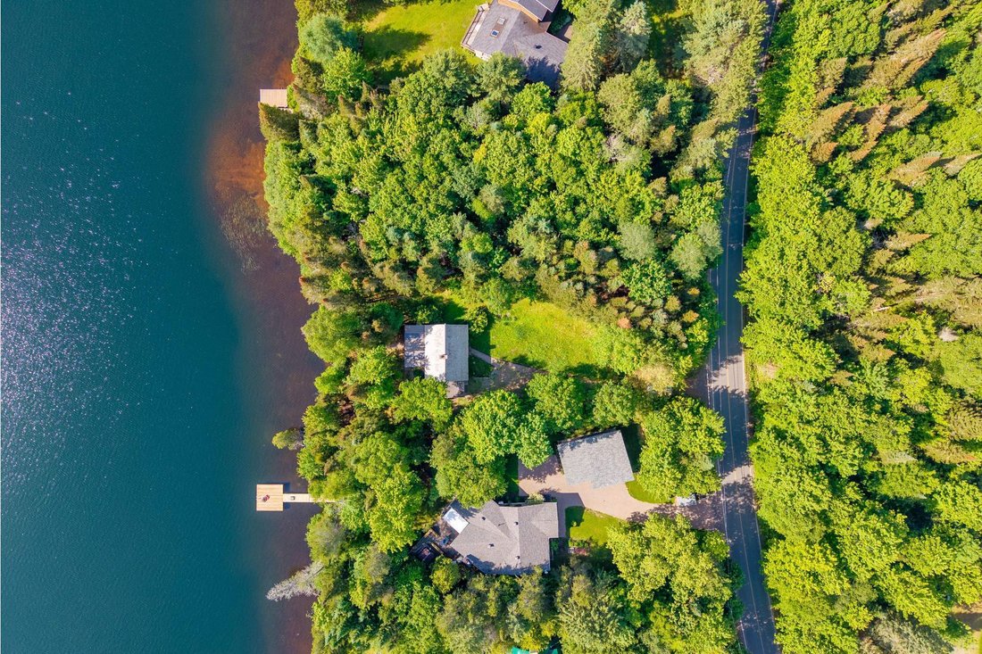 House in Lac-Supérieur, Quebec, Canada 3 - 18304371