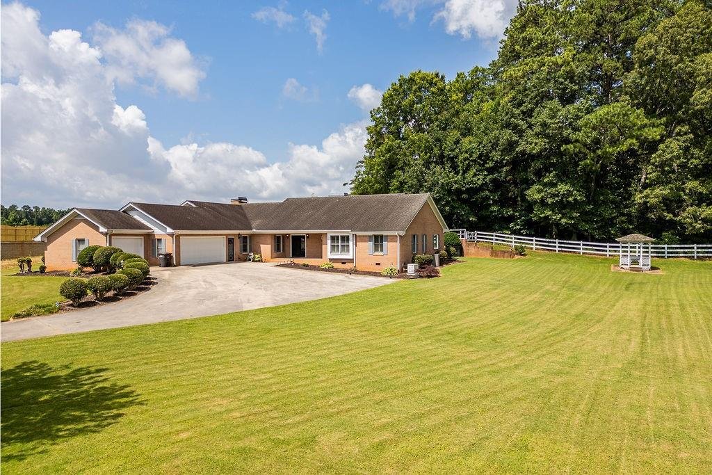 House in Cartersville, Georgia, United States 2 - 18304011