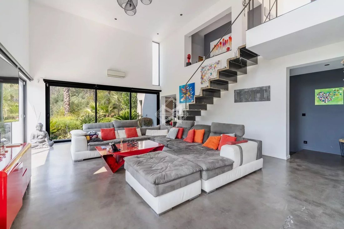 Villa in La Roquette-sur-Siagne, Provence-Alpes-Côte d'Azur, France 5 - 18304418