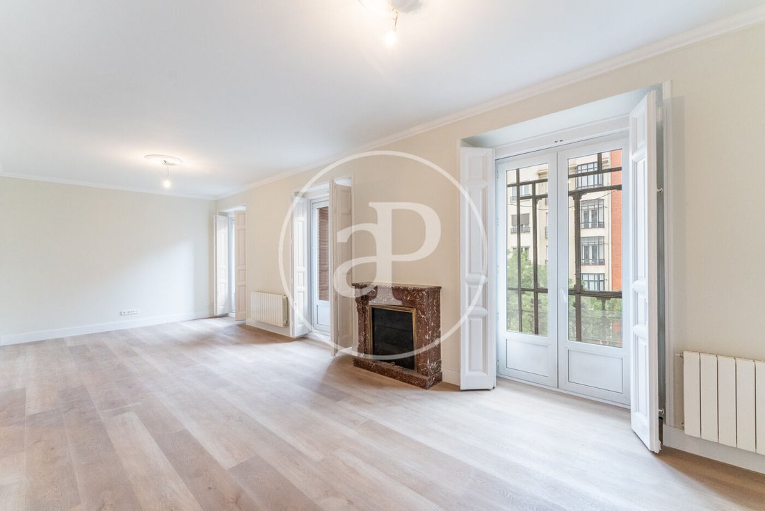Appartement à Chamberí, Madrid, Espagne 1 - 18305028