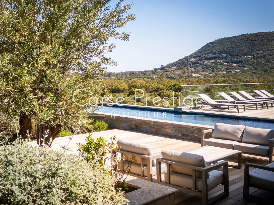 Villa in Porto-Vecchio, Corsica, France 2 - 15650651