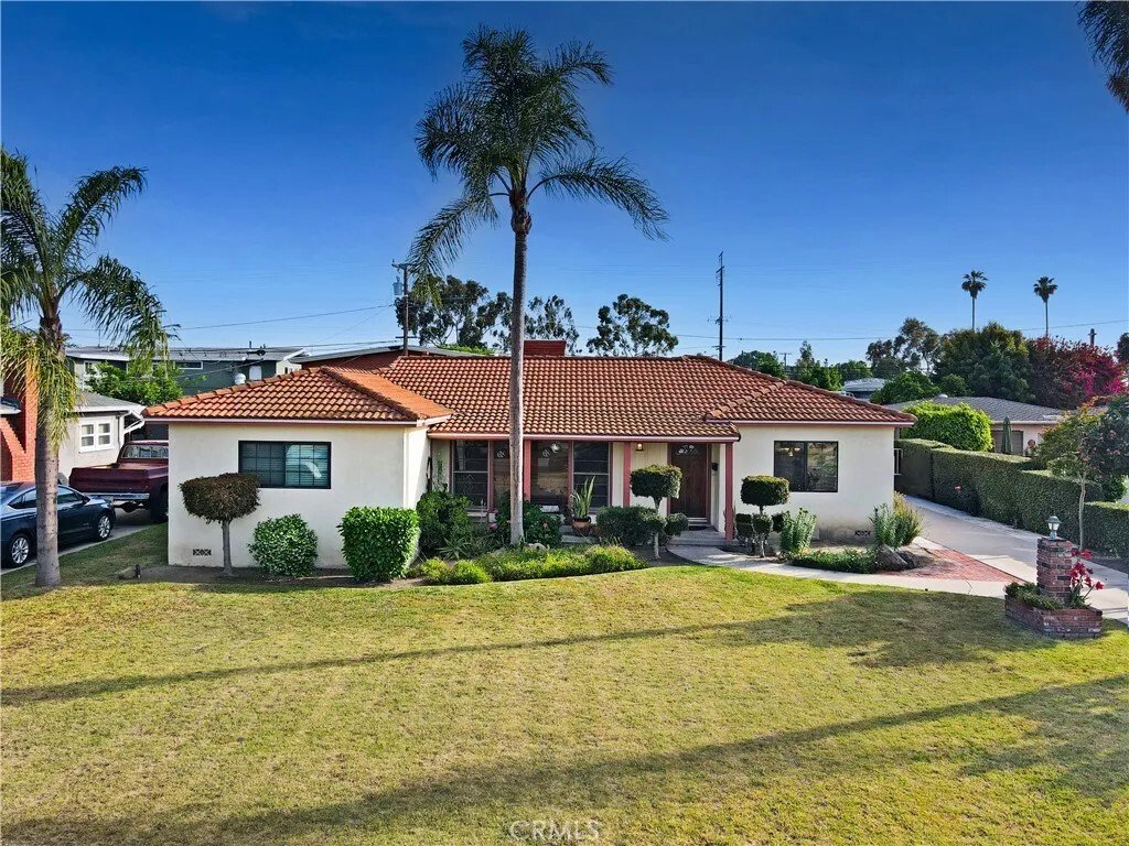 House in Downey, California, United States 1 - 18303895