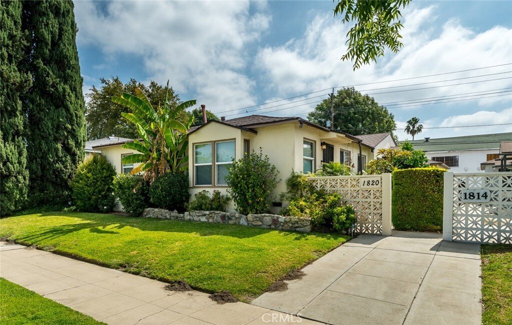 Burbank, California, United States 2 - 18304321