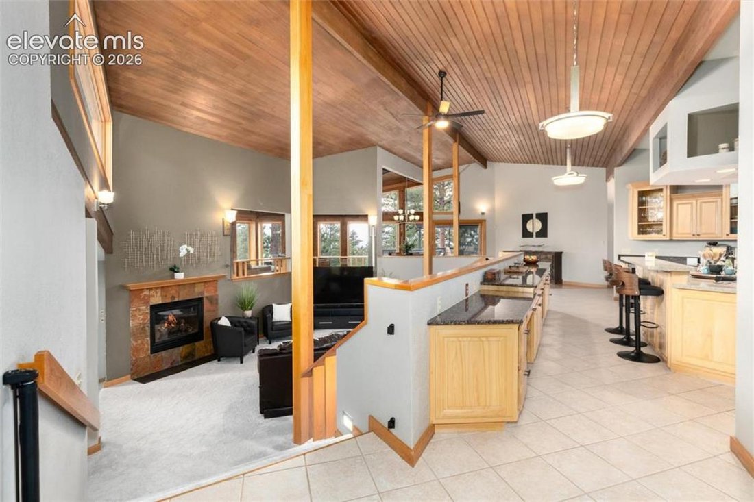 House in Colorado Springs, Colorado, United States 4 - 18304313