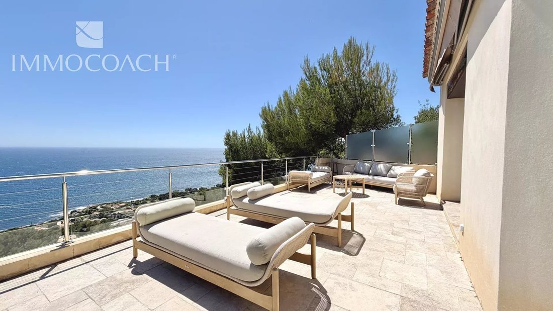 House in Hyeres, Provence-Alpes-Côte d'Azur, France 2 - 18304377