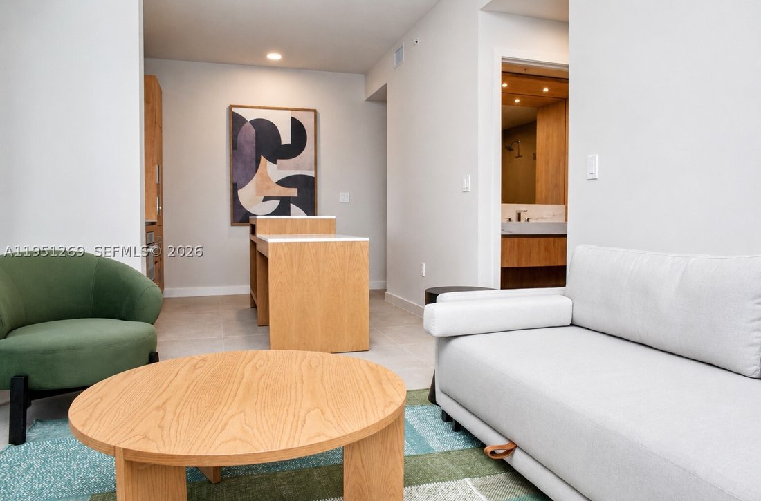 Condo in Miami, Florida, United States 4 - 17203205