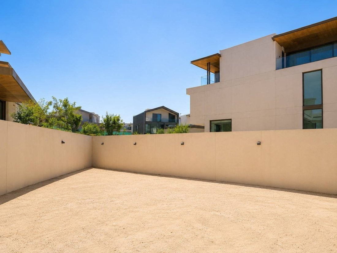 Villa in Al Barari, Dubai, United Arab Emirates 3 - 18304157