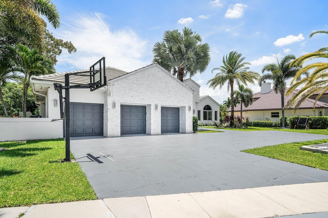 House in Boca Raton, Florida, United States 3 - 18304107