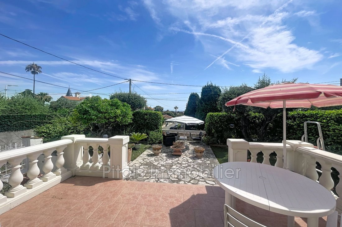 Villa in Antibes, Provence-Alpes-Côte d'Azur, France 3 - 18304224