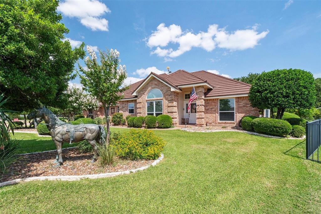 House in Granbury, Texas, United States 3 - 18304093