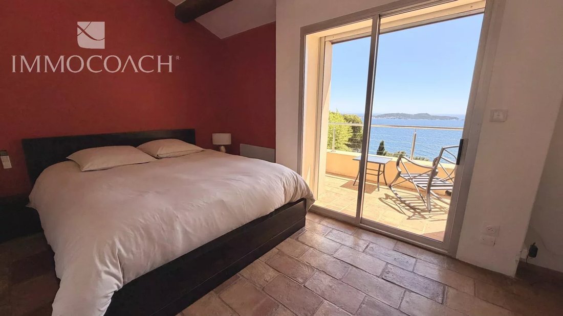 House in Hyeres, Provence-Alpes-Côte d'Azur, France 5 - 18304377