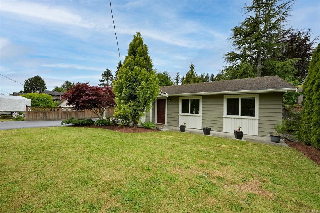 House in Saanichton, British Columbia, Canada 2 - 18304364