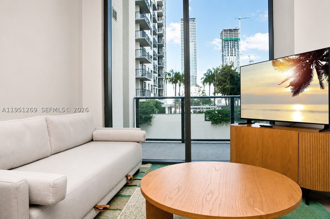 Condo in Miami, Florida, United States 3 - 17203205