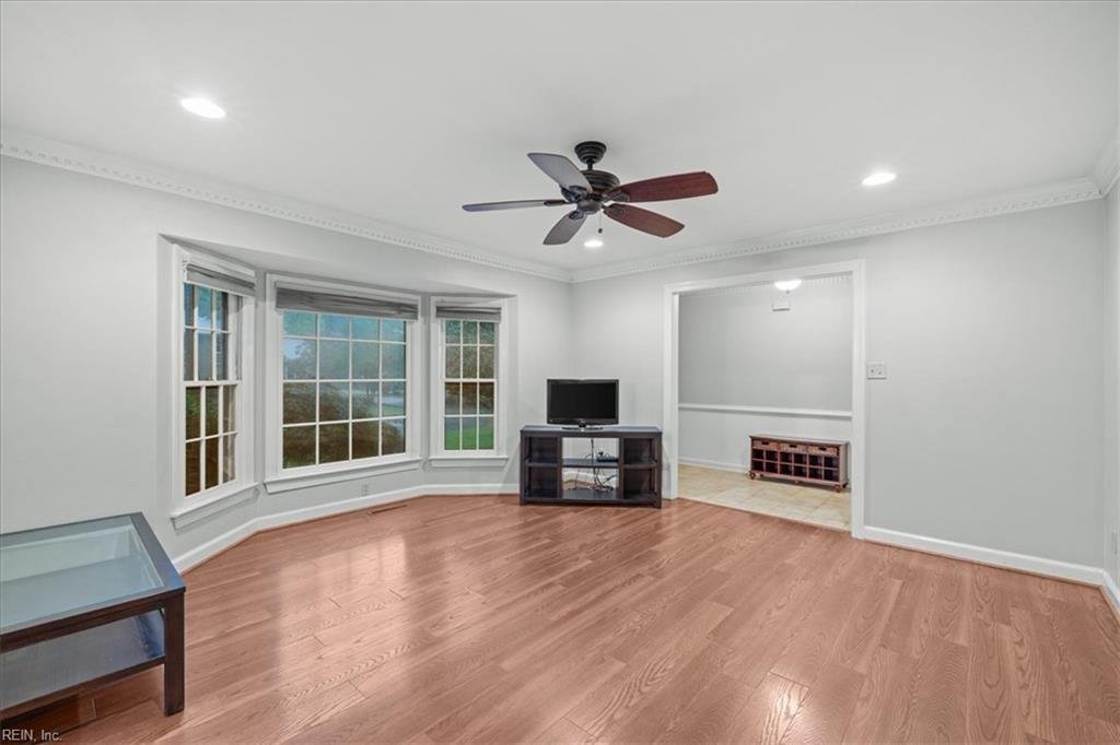 Virginia Beach, Virginia, United States 5 - 18304517
