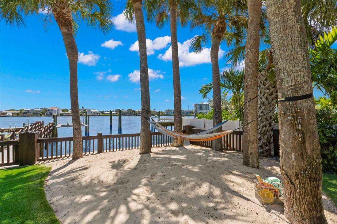 House in Clearwater, Florida, United States 3 - 18304273
