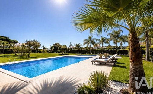 Apartment in Loule (Sao Sebastiao), Algarve, Portugal 1