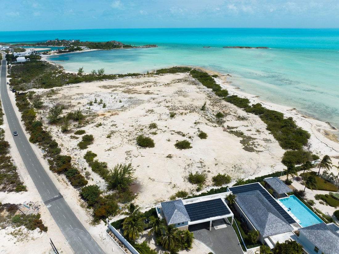 Land in Venetian Road Settlement, Caicos Islands, Turks and Caicos Islands 3 - 18304546