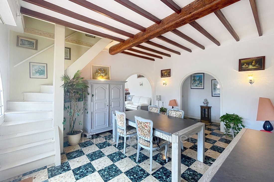 Villa in Antibes, Provence-Alpes-Côte d'Azur, France 4 - 18304224